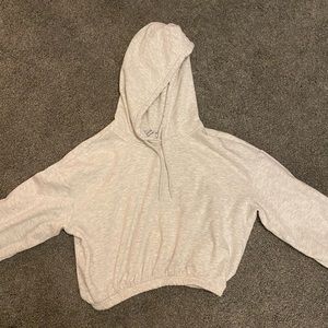 H&M cropped sweatshirt